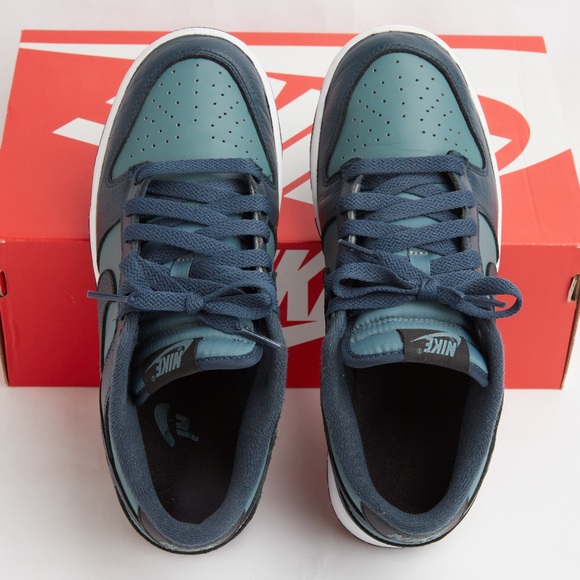 Nike DUNK LOW RETRO PRM men’s 7.5 - Picture 4 of 10